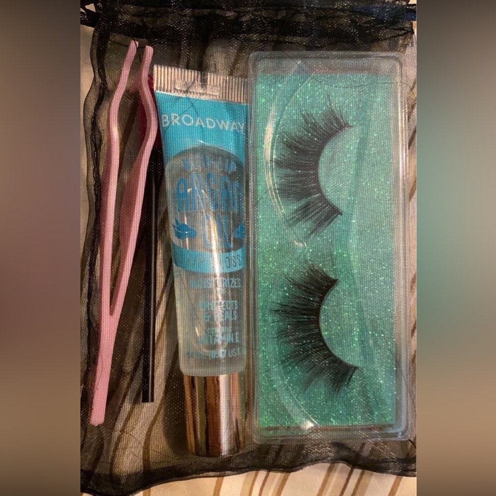 Lashes set